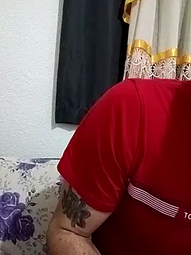 mayk18cm online show from December 18, 2025, 12:38 am