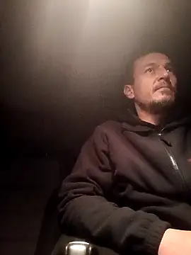 mayk18cm online show from January 17, 2025, 7:27 pm