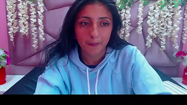 Cameron cutte online show from March 20, 2025, 2:29 am