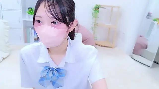 Suzu ch xx online show from July 18, 2026, 1:20 pm