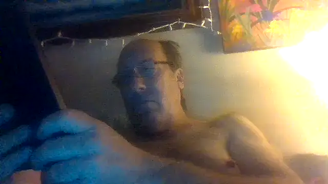 hornyrich69 online show from March 18, 2026, 4:04 am