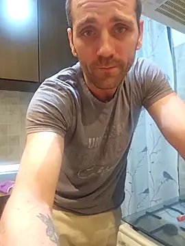 Aian09 online show from March 18, 2025, 9:43 pm