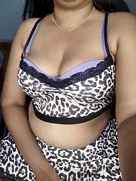 Loveshash1 online show from April 23, 2026, 9:05 am