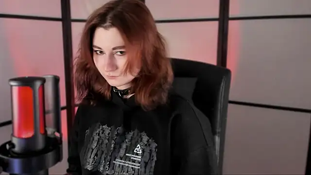 Goddess-Rose online show from February 25, 2025, 1:09 am