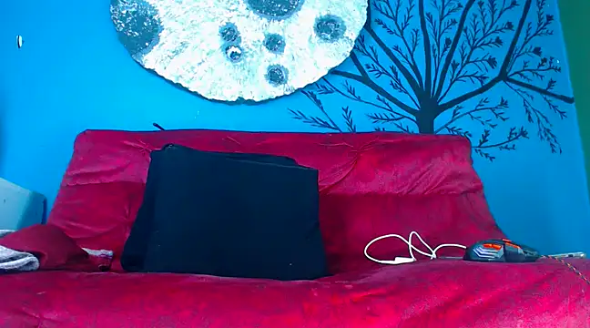 Snapshot of Mracialatina chatting on February 21, 2025, 3:54 pm Mracialatina online show from February 21, 2025, 3:54 pm