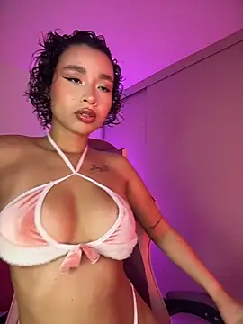 Hips hannah online show from April 27, 2026, 8:51 pm