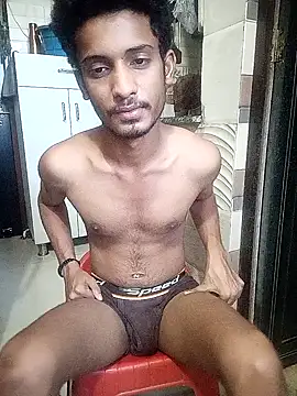 curlyhairboy  online show from October 12, 2025, 9:10 am