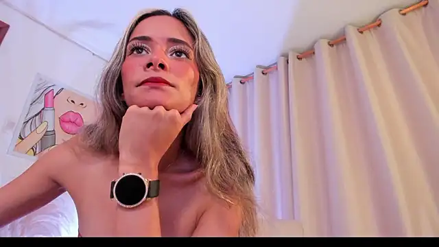 Snapshot of SkiinnyAna chatting on March 1, 2026, 7:36 pm SkiinnyAna online show from March 1, 2026, 7:36 pm