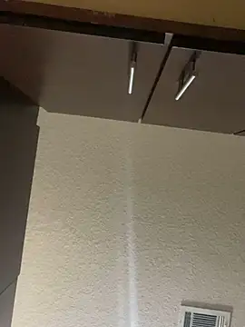 Snapshot of KayenneKisses chatting on March 1, 2025, 5:52 am KayenneKisses online show from March 1, 2025, 5:52 am