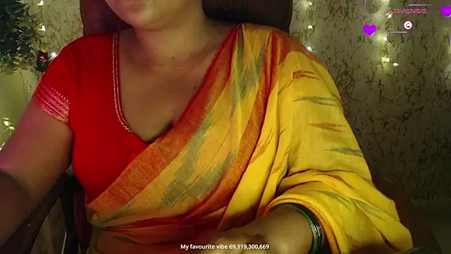 Snapshot of Prita07 chatting on August 7, 2026, 9:48 am Prita07 online show from August 7, 2026, 9:48 am