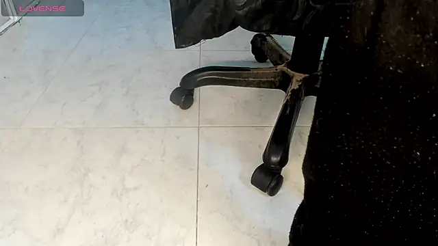 Lissalittlee online show from March 11, 2025, 7:36 pm