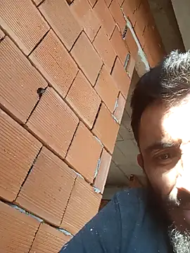 Kurtsikicixh online show from October 16, 2025, 12:35 pm