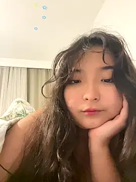 Snapshot of cutie_mio chatting on December 1, 2024, 7:08 pm cutie mio online show from December 1, 2024, 7:08 pm