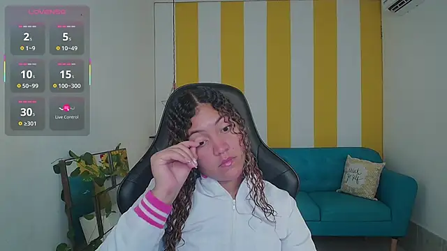 Cristal War online show from September 27, 2025, 9:32 pm