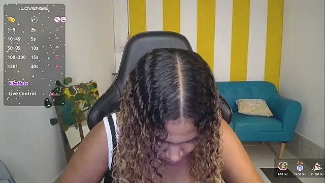 Cristal War online show from October 21, 2025, 11:04 pm