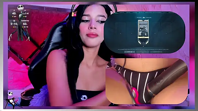 SweetieCloe  online show from September 9, 2025, 8:40 pm