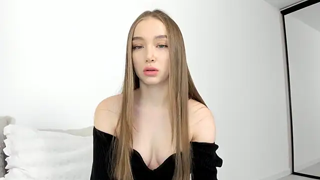 Snapshot of Sweet-bb chatting on February 2, 2026, 5:56 pm Sweet-bb online show from February 2, 2026, 5:56 pm