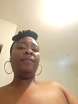 AllLeggs online show from April 18, 2026, 6:32 pm