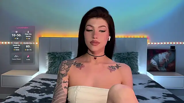 ellie miu online show from April 27, 2026, 4:49 pm