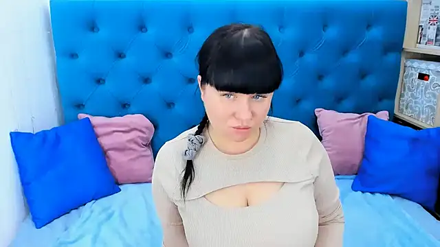 Sexy MALIKKA online show from November 12, 2025, 3:32 am