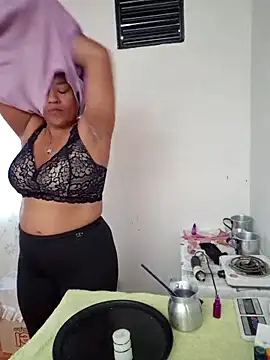 Selket11 online show from December 3, 2025, 12:59 pm