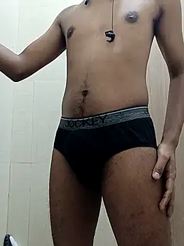 Snapshot of JerryJerome01 chatting on September 23, 2025, 9:55 pm JerryJerome01 online show from September 23, 2025, 9:55 pm