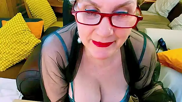 GattonaBiondona online show from March 27, 2026, 9:32 am