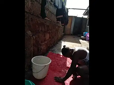 Snapshot of Freaky_Vannahs chatting on November 7, 2025, 12:53 pm Freaky Vannahs online show from November 7, 2025, 12:53 pm