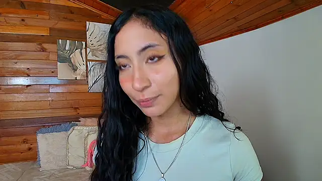 amber curly online show from February 21, 2026, 4:42 pm