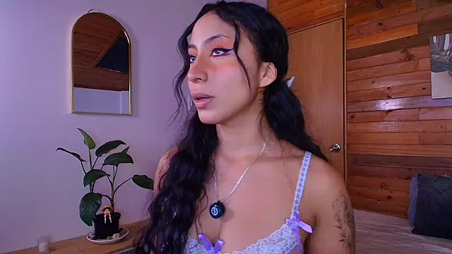 amber curly online show from July 7, 2026, 3:37 pm