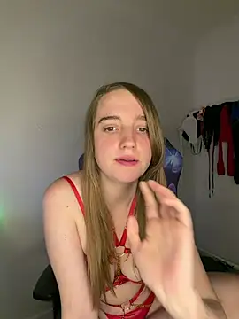 EvieRoseex online show from July 6, 2026, 4:19 am