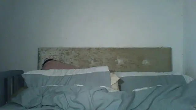 EvieRoseex online show from April 25, 2026, 7:44 pm