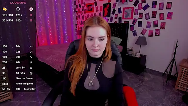 BellaTorne  online show from March 1, 2025, 4:00 pm