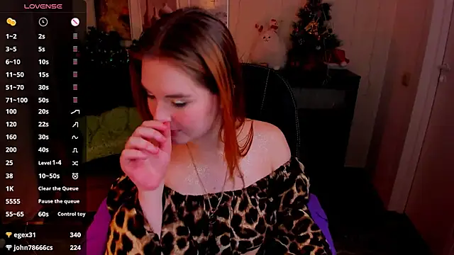 BellaTorne  online show from January 3, 2025, 6:03 pm