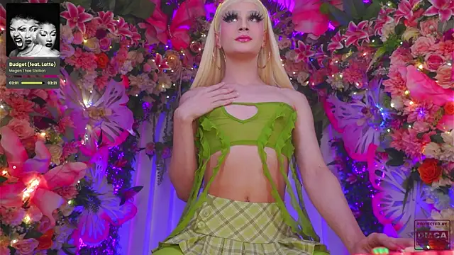 Snapshot of AlisonSharon chatting on January 17, 2026, 3:21 am AlisonSharon online show from January 17, 2026, 3:21 am