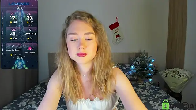 Snapshot of TheVanessaMaes chatting on December 23, 2024, 8:57 pm TheVanessaMaes online show from December 23, 2024, 8:57 pm