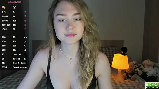 Snapshot of TheVanessaMaes chatting on March 13, 2025, 12:27 am TheVanessaMaes online show from March 13, 2025, 12:27 am