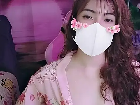 Sugar lipsz online show from January 17, 2025, 8:24 am