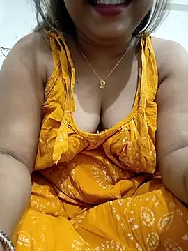 Nancy-22 online show from February 26, 2026, 1:33 pm