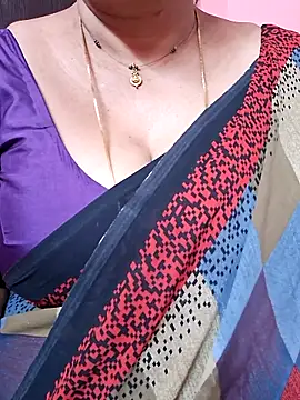 ananya956 online show from April 16, 2026, 1:12 pm