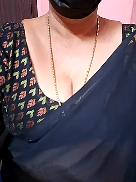 ananya956 online show from September 28, 2025, 1:23 am