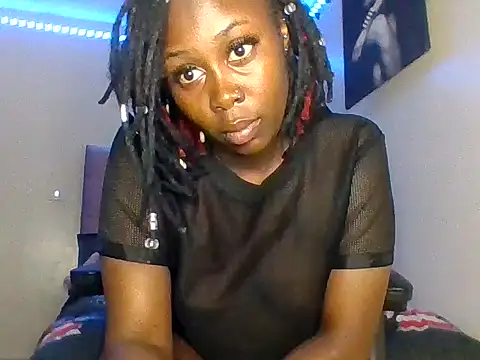 Lyiaspark online show from February 2, 2025, 8:19 pm