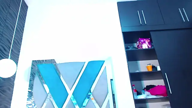 Victoria Coleman online show from September 11, 2025, 12:27 pm