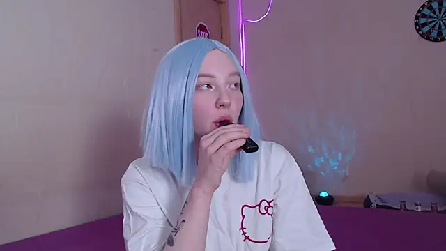 Snapshot of Lexy_Lovy chatting on February 18, 2026, 6:33 am Lexy Lovy online show from February 18, 2026, 6:33 am