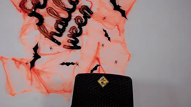 jasmin brunette  online show from October 15, 2025, 12:02 pm