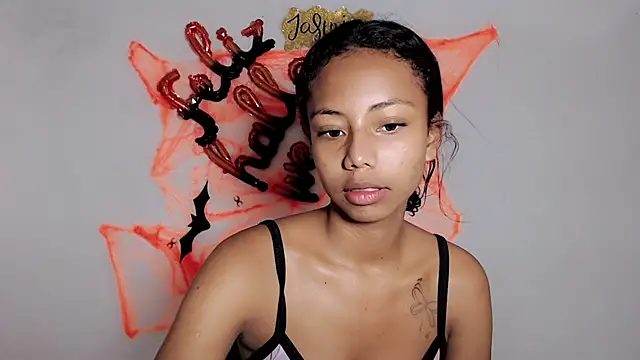 jasmin brunette  online show from October 4, 2025, 12:07 pm