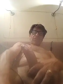 Snapshot of felice66 chatting on July 5, 2026, 9:21 pm felice66 online show from July 5, 2026, 9:21 pm