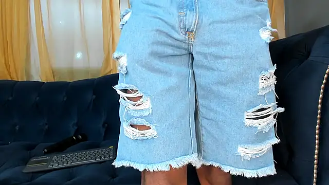 Ethan Fox11 online show from February 21, 2025, 2:06 pm