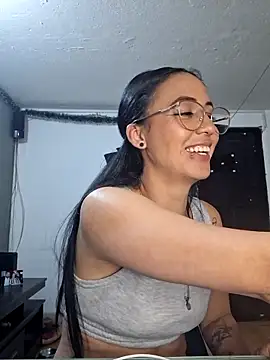 Snapshot of anny_roberts chatting on February 23, 2025, 9:37 pm anny roberts online show from February 23, 2025, 9:37 pm