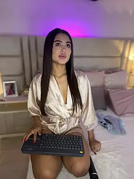 Snapshot of HaileyBaldwin chatting on January 22, 2025, 11:21 pm HaileyBaldwin online show from January 22, 2025, 11:21 pm